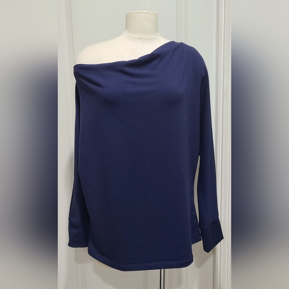 Lilly Pulitzer Off Shoulder Sheera French Terry Top in True Navy XL - Picture 5 of 11